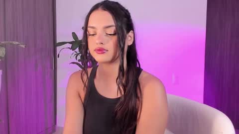 Snapshot of rossth11 chatting on 09.24.25 Im Ross online show from 09.24.25