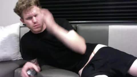 RossTheFreak online show from 02.16.26
