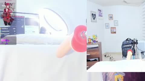 Snapshot of rosy_emely_ chatting on 10.04.25 rosy_emely_ online show from 10.04.25
