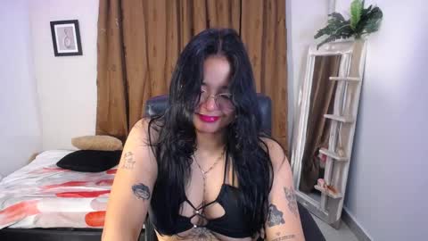 Snapshot of rous_25 chatting on 09.20.25 rous_25 online show from 09.20.25