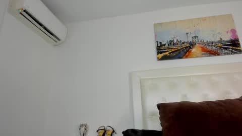 Snapshot of rouse_sexy_hotxx77 chatting on 12.04.25 rouse_sexy_hotxx77 online show from 12.04.25