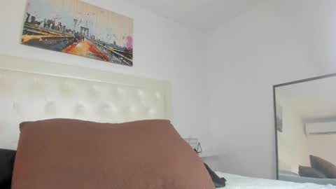 Snapshot of rouse_sexy_hotxx77 chatting on 01.10.26 rouse_sexy_hotxx77 online show from 01.10.26