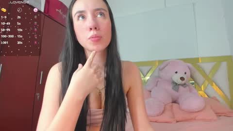 rousee_yarelds online show from 01.27.25