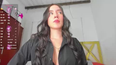 rousee_yarelds online show from 11.10.25