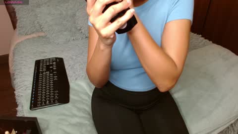 Snapshot of rouss_henao chatting on 01.12.25 Rouss marie henao  online show from 01.12.25