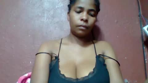 rovaelyah online show from 04.19.26