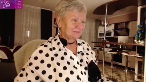 Roxana online show from 12.29.24