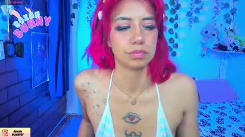 Snapshot of roxanbunny chatting on 06.05.26 roxxy online show from 06.05.26