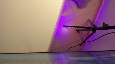 Roxane online show from 02.21.26