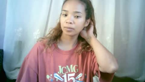 roxanne_98 online show from 01.17.25