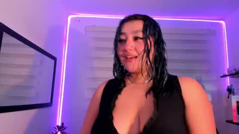 Snapshot of roxanne_morelli chatting on 07.09.26 roxanne online show from 07.09.26