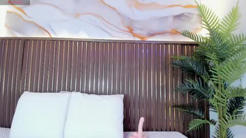 Roxie  online show from 04.06.26