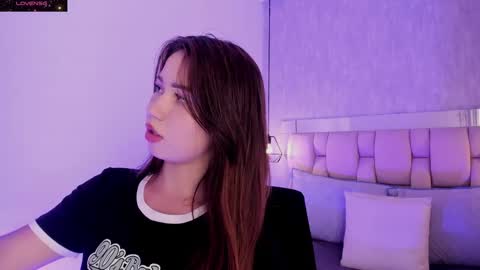 Snapshot of roxie_summers chatting on 02.11.25 Roxie online show from 02.11.25