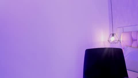 Snapshot of roxie_summers chatting on 02.13.25 Roxie online show from 02.13.25