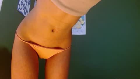 Snapshot of roxiehood chatting on 02.13.26 Roxie online show from 02.13.26