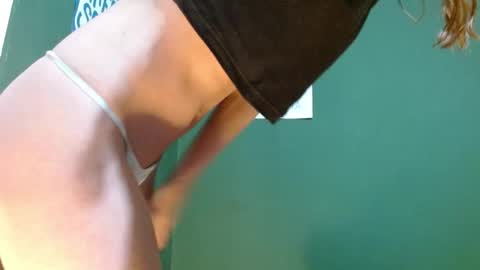 Snapshot of roxiehood chatting on 02.21.26 Roxie online show from 02.21.26