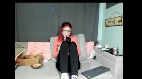 roxihazeleyes online show from 02.24.25