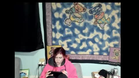 roxihazeleyes online show from 03.05.25