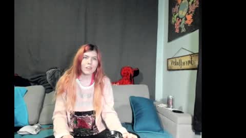 roxihazeleyes online show from 10.02.25