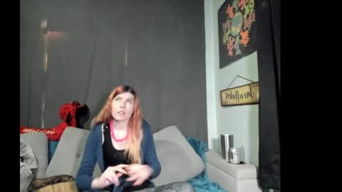 roxihazeleyes online show from 10.05.25