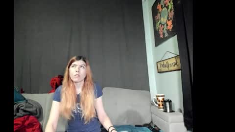 roxihazeleyes online show from 10.22.25