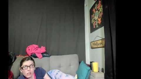 roxihazeleyes online show from 11.05.25