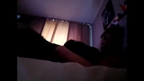 Snapshot of roxolanaa_sexy chatting on 01.10.25 ROXOLANAA SEXY online show from 01.10.25