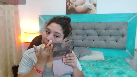 roxiie online show from 10.06.25