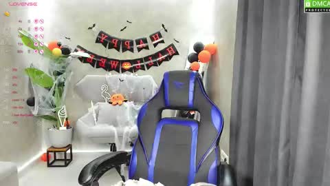 Roxy fiery online show from 11.07.25