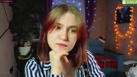 Roxy fiery online show from 12.19.25