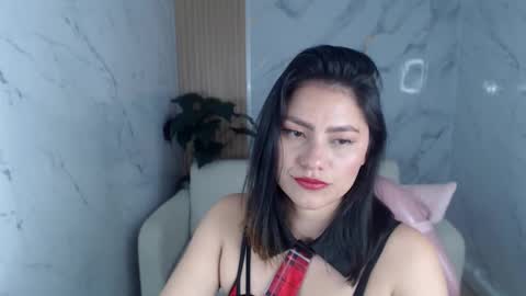 Snapshot of roxy_luxe_tf chatting on 03.03.26 Roxy online show from 03.03.26