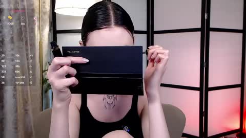 roxanne online show from 04.28.26