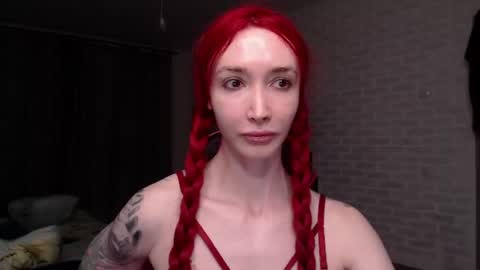 Snapshot of roxy_silver chatting on 07.19.26 Roxy online show from 07.19.26