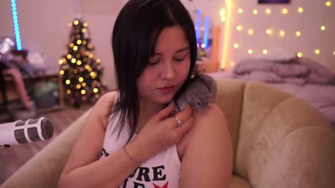 roxysuh online show from 01.28.25