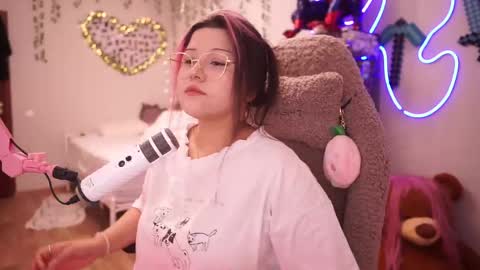 roxysuh online show from 10.20.25