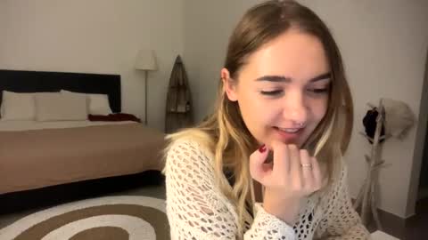 Roxy online show from 03.21.26