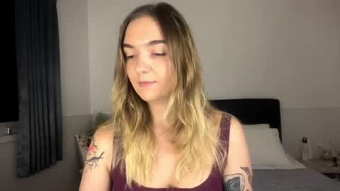 Snapshot of roxysweetdream chatting on 07.09.26 Roxy online show from 07.09.26