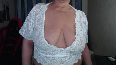 Anna online show from 12.04.25