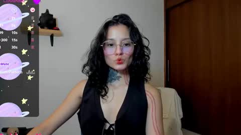 roxy online show from 10.08.25