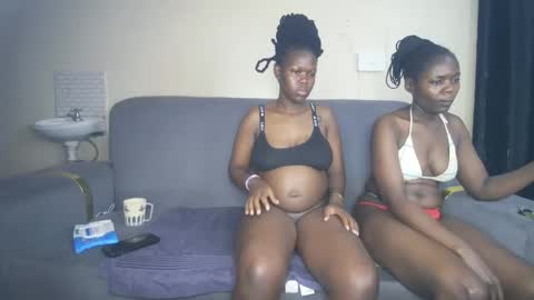 Snapshot of royal_charm chatting on 03.01.26 royal_charm online show from 03.01.26