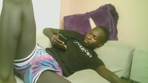 Snapshot of royalty254 chatting on 04.30.26 royalty254 online show from 04.30.26