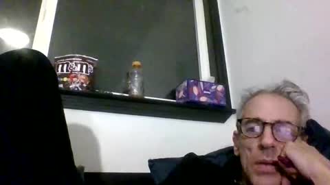Snapshot of royboy2561 chatting on 06.01.26 Roy Murrin online show from 06.01.26