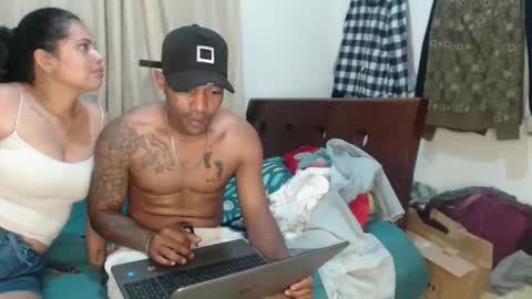 Snapshot of roycamila chatting on 04.04.26 roycamila online show from 04.04.26