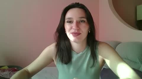 Snapshot of roza05x chatting on 10.14.25 Roza05x online show from 10.14.25