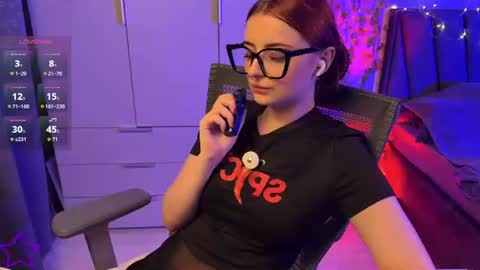 Snapshot of rozierose chatting on 06.27.26 Rose online show from 06.27.26