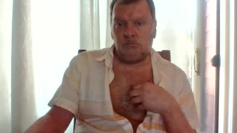 Snapshot of rsl1963 chatting on 06.02.26 rsl1963 online show from 06.02.26