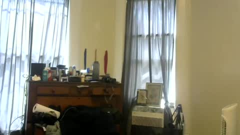 Snapshot of rubbersoulhole chatting on 06.15.26 rubbersoulhole online show from 06.15.26