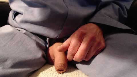 Snapshot of rubbertapper chatting on 12.10.24 rubbertapper online show from 12.10.24