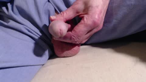 Snapshot of rubbertapper chatting on 02.18.25 rubbertapper online show from 02.18.25