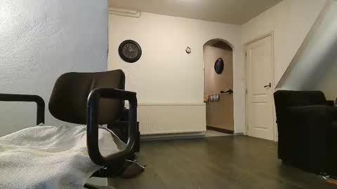 Snapshot of rubbertapper chatting on 11.29.25 rubbertapper online show from 11.29.25